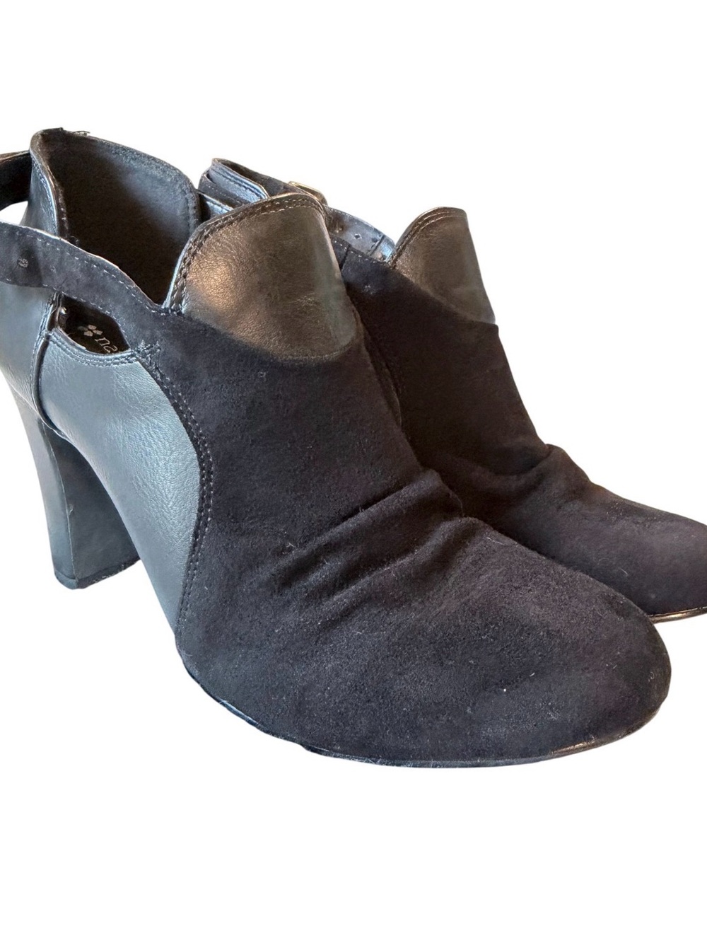 Y2K Naturalizer Black Suede and Leather Ankle Booties